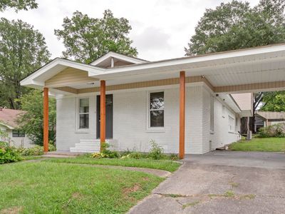403 S West St, Morrilton, AR, 72110