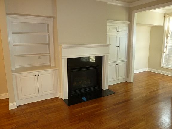 5th image of 4863 Carre Way