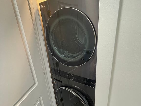 4th image of 1619 Palisade Ave APT 3R