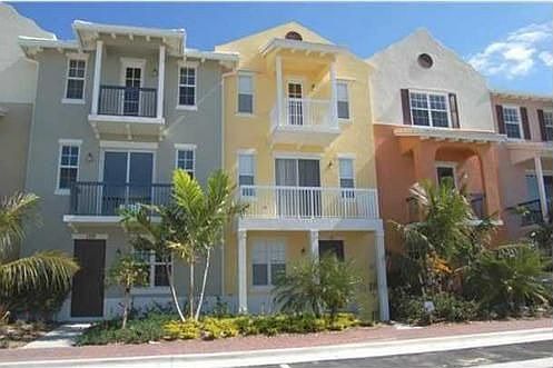 1st image of 114 W Coda Cir