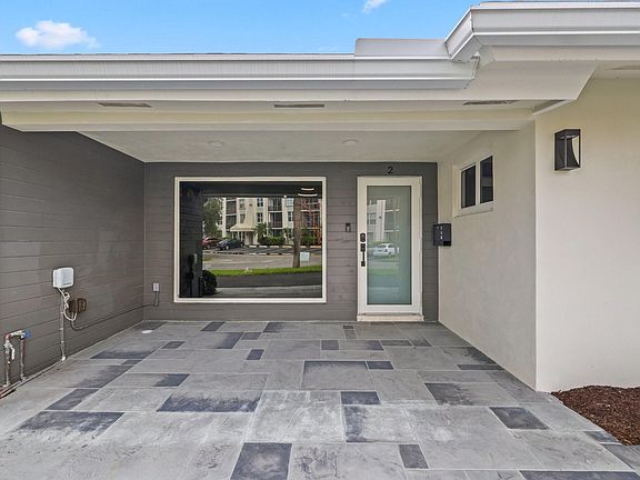 5th image of 2100 NE 45th Street