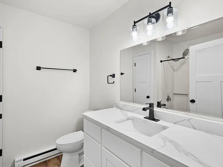 509 S Perry Pkwy #1 — Photo 2