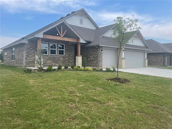 2nd image of 2503 Everton Ln