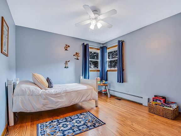 5th image of 10246 S Sawyer Ave