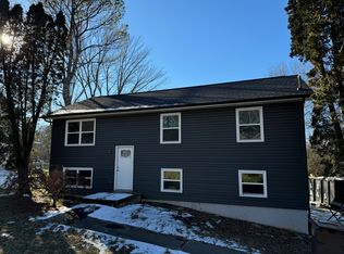 3213 Dewine Rd, Knoxville, TN 37921