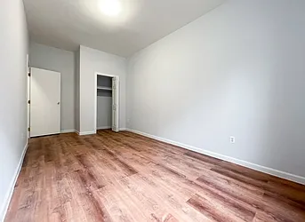 Rented by Kahen Properties