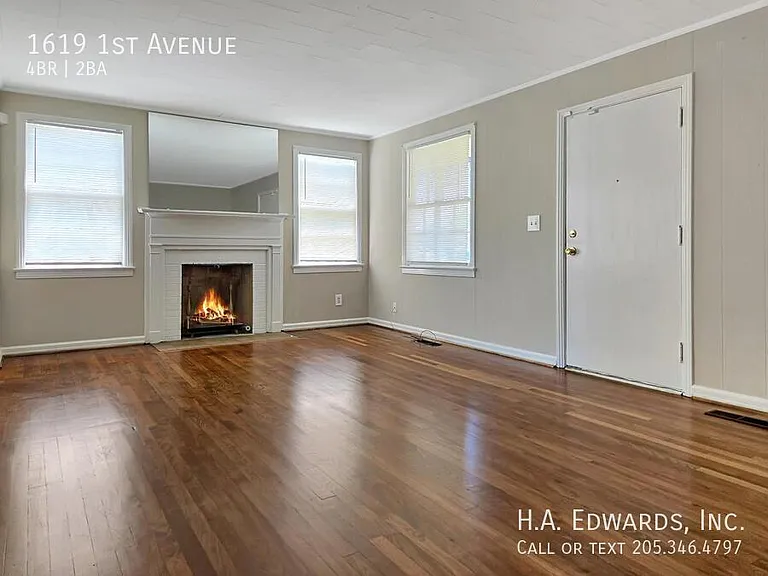 1619 1st Ave — Photo 3