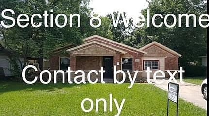 1st image of 613 Camino Dr #613