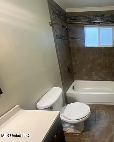 403 S Laurel St — Photo 9