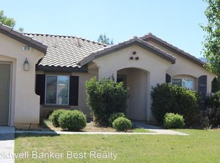 910 Cathy Ln, Tehachapi, CA 93561