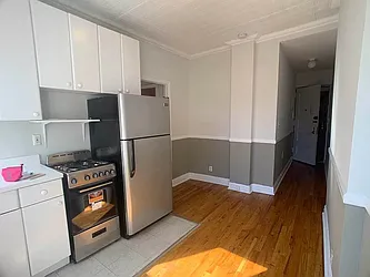 Rented by J PRESTON AND ASSOCIATES INC