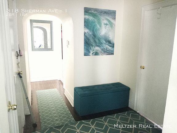 3rd image of 318 Sherman Ave APT 1