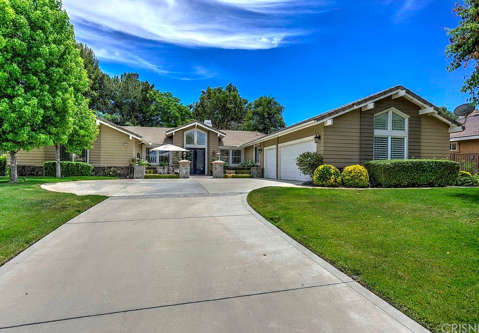 1st image of 24726 Amelia Ln