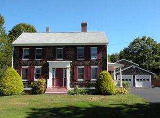 128 Dennett Rd, Kittery, ME 03904