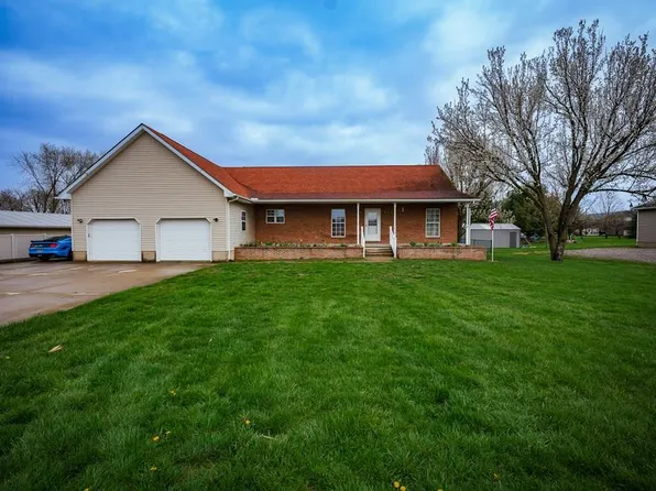 1610 Maple Grove Rd, Chillicothe, OH 45601