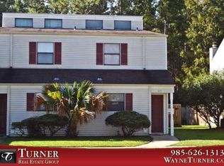 205 Putters Ln, Slidell, LA 70460