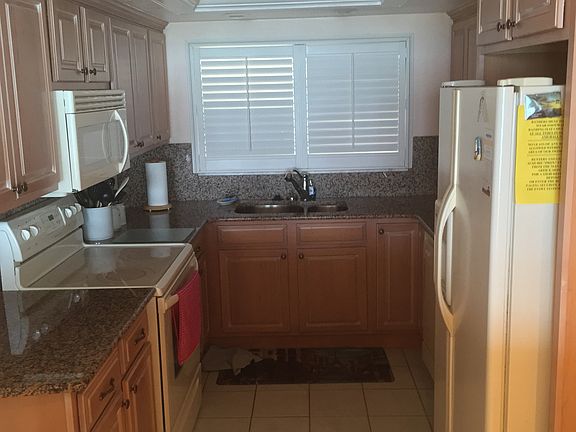 5th image of 1290 Gulf Blvd APT 902
