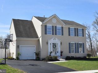 7726 Heathers Ln, Baltimore, MD 21236