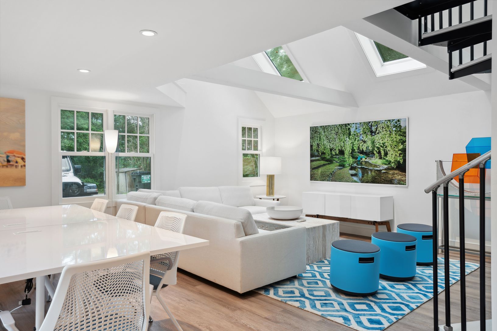  pool house