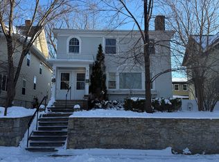 876 Hague Ave UNIT 1, Saint Paul, MN 55104