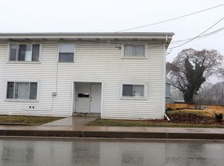 195 Beazell St, California, PA 15419