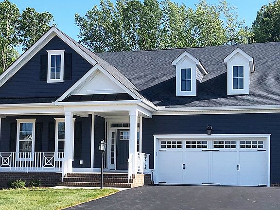 Hartford II Arts Crafts Exterior