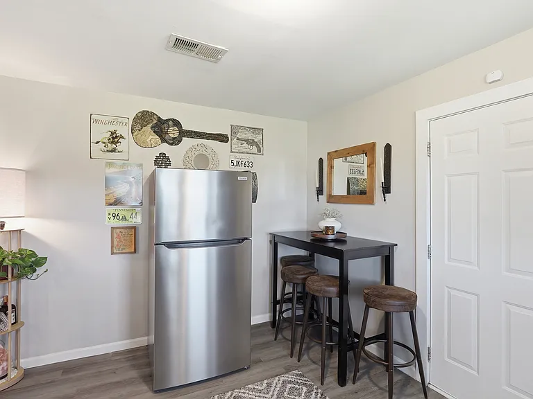612 Crescent Dr — Photo 14