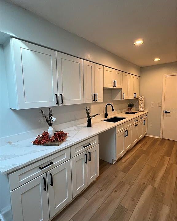 7362 Silver Fern Blvd #8, Sarasota, FL 34241 | MLS #A4678528 | Zillow