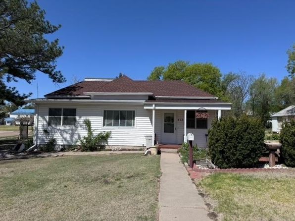 402 & 406 N Cass Ave, Oberlin, KS 67749