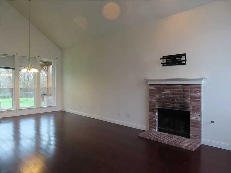 3098 Wildflower Way — Photo 13