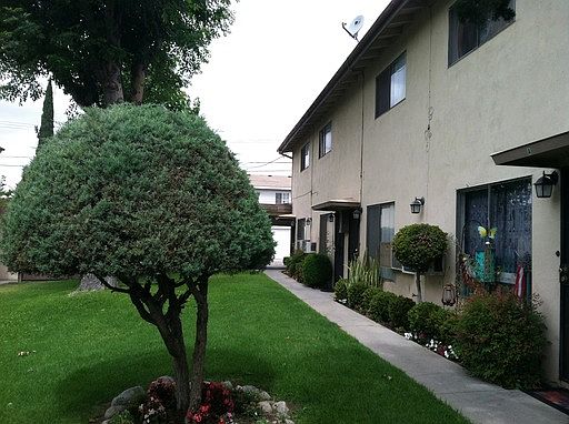 1st image of 639 Silverwood Ave APT B