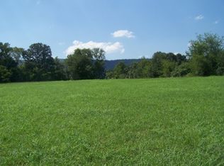 8604 Old York Hwy, Pikeville, TN 37367