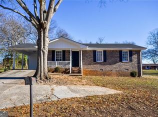 200 Capitol Ave, Winder, GA 30680