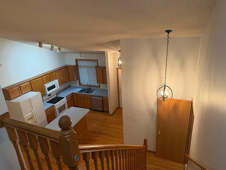 1567 Dublin Ct — Photo 5