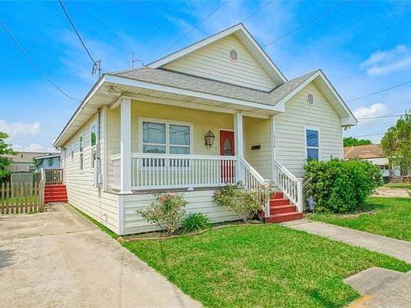 3rd image of 3338 Frenchmen St