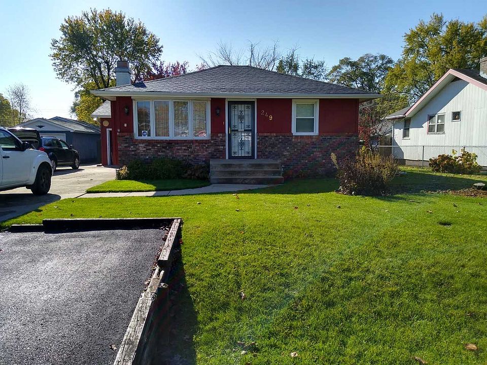 1st image of 249 Wilson Ave