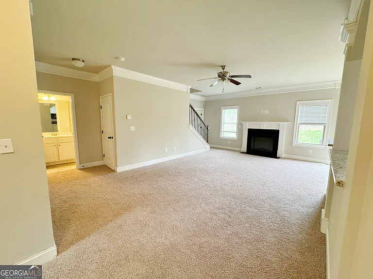 732 Sanctuary Ln — Photo 9