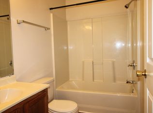 2971 Broad St APT 161, Bristol, TN 37620