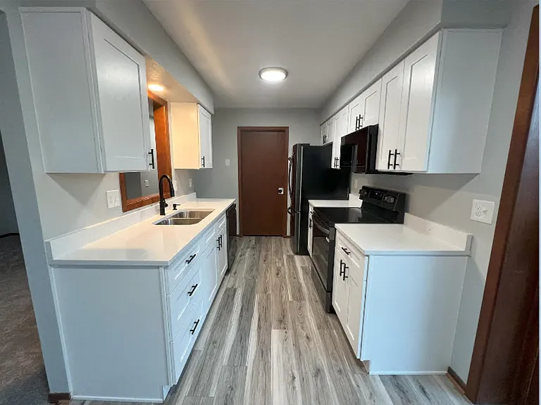 2 S Wickham Ct #1 — Photo 5