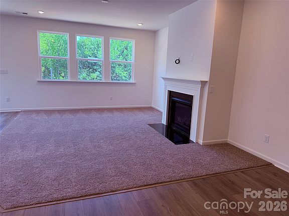 3rd image of 1916 Berksdale Ct