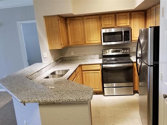2nd image of 13016 Plantation Park Cir APT 1117