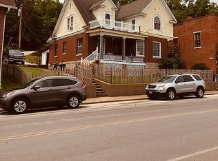 111 N 2nd St, Clarksville, MO 63336