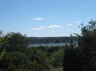28 Waterman Rd, Gloucester, MA 01930