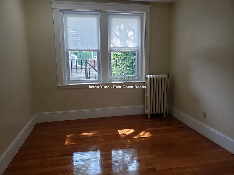 14 Russell St #24 — Photo 8