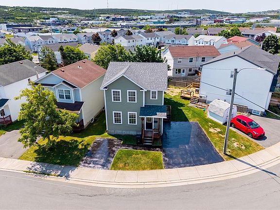 2nd image of 90 Moss Heather Drive