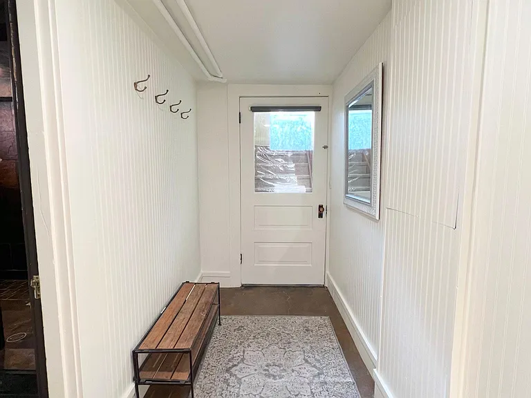 2520 Jefferson Ave — Photo 42