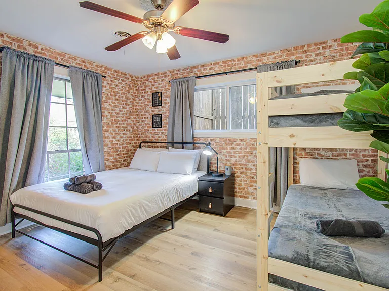 9306 Bassoon Dr — Photo 21