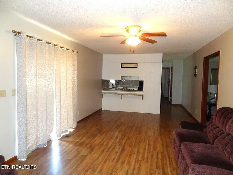 1789 Sparta Hwy — Photo 4
