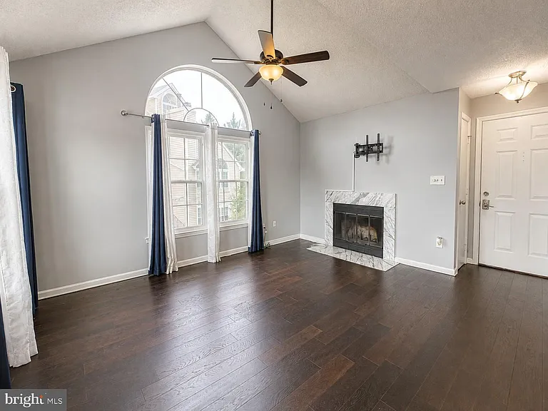 14113 Bowsprit Ln #202 — Photo 4