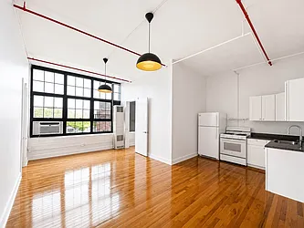 248 Mc Kibbin Street, #2M